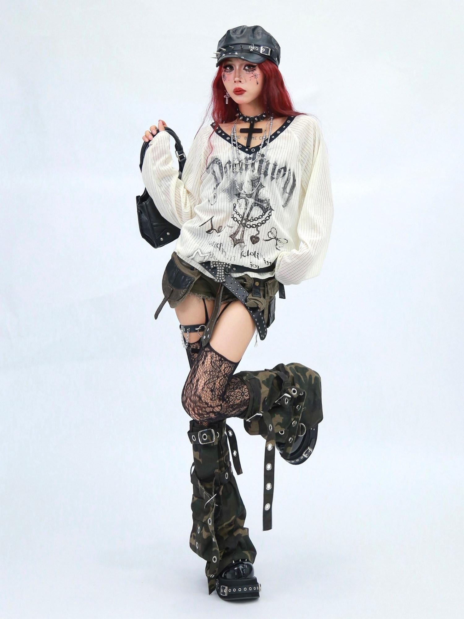 NANAICHILLI Moisture Wicking Casual Loose V Neck Studded Print Women Long Sleeve T-Shirt