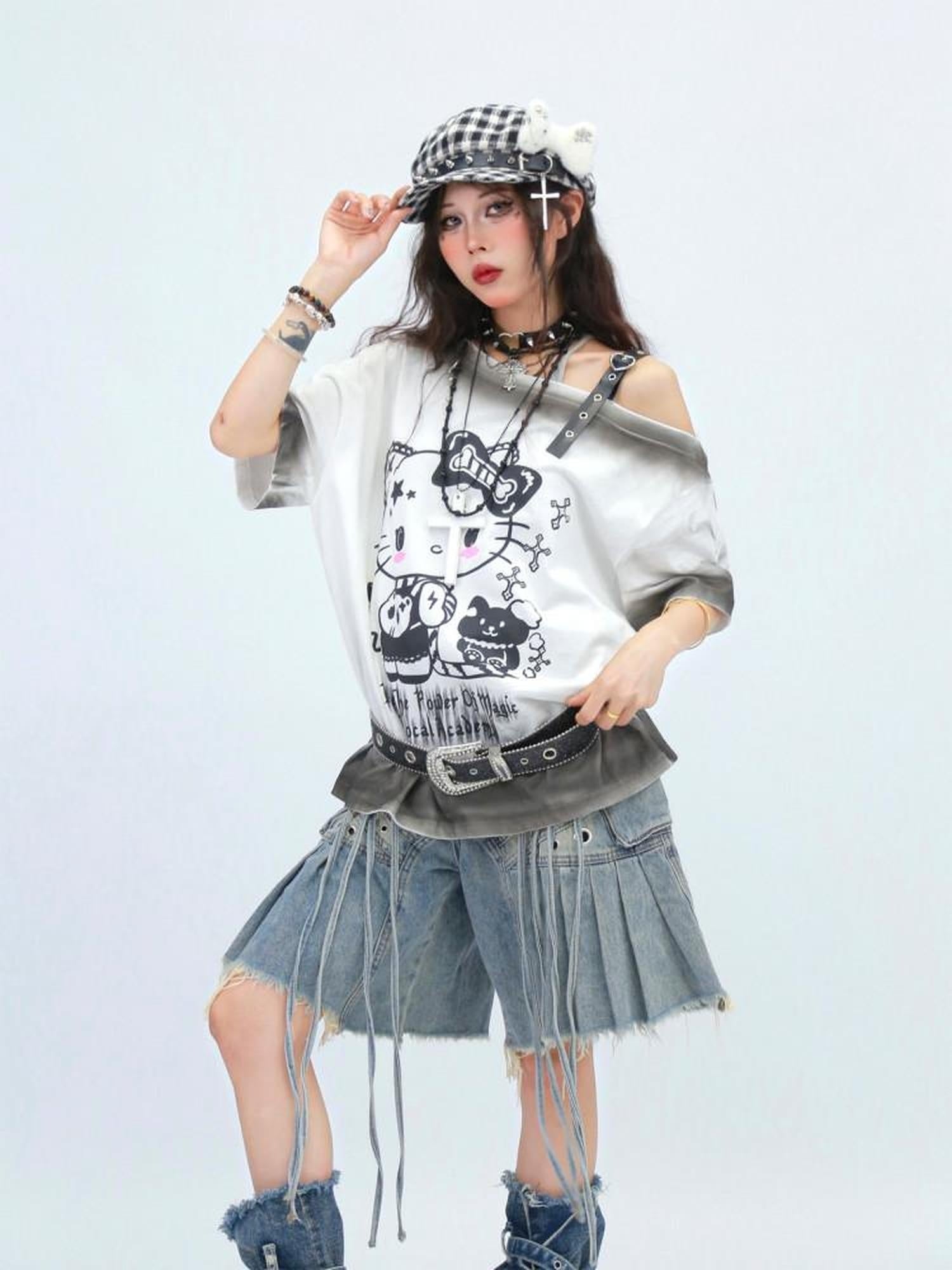 NANAICHILLI Moisture Wicking Cotton Street Loose Oblique Neck Printed Unisex Cartoon T-Shirt