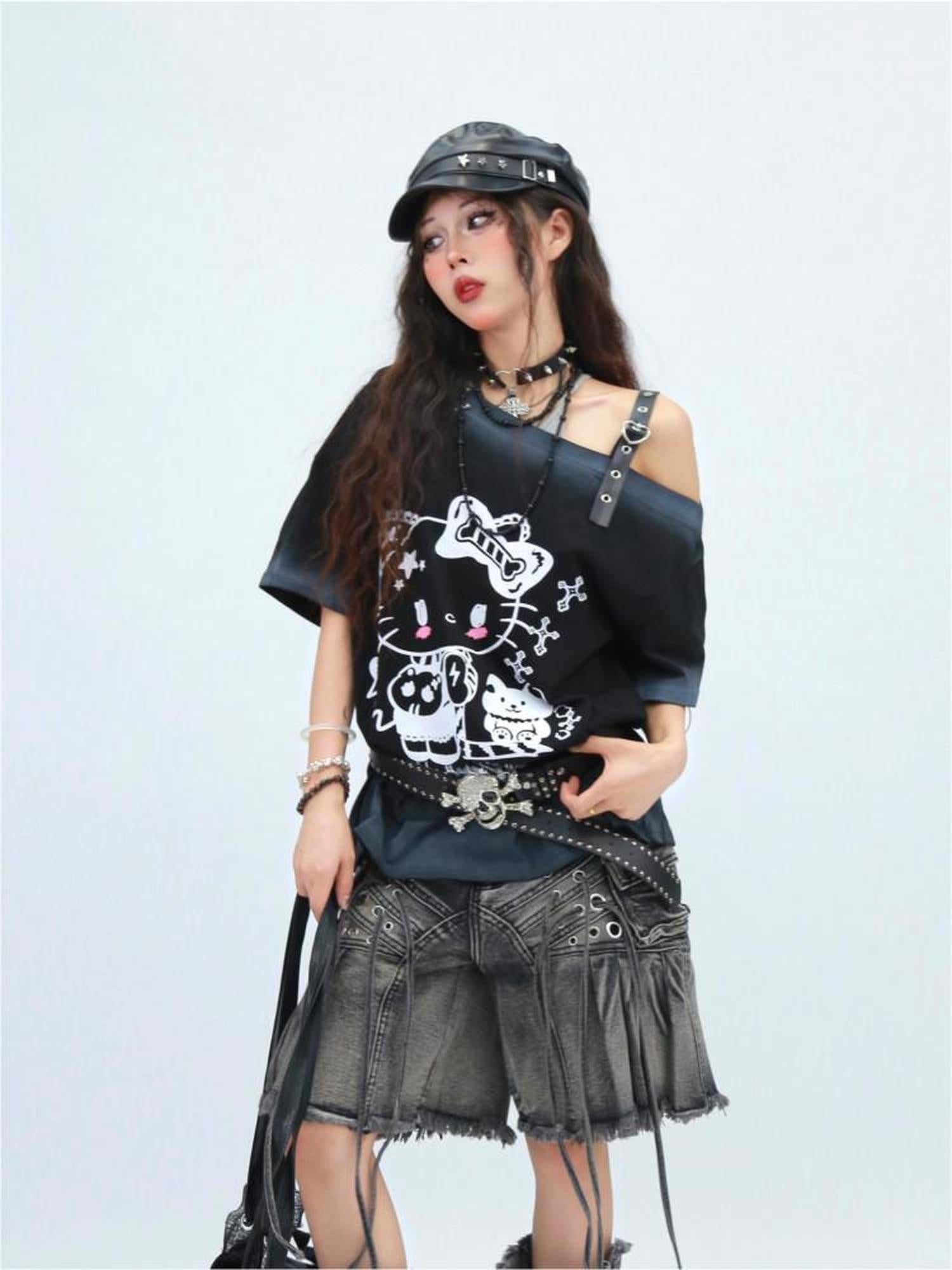 NANAICHILLI Moisture Wicking Cotton Street Loose Oblique Neck Printed Unisex Cartoon T-Shirt