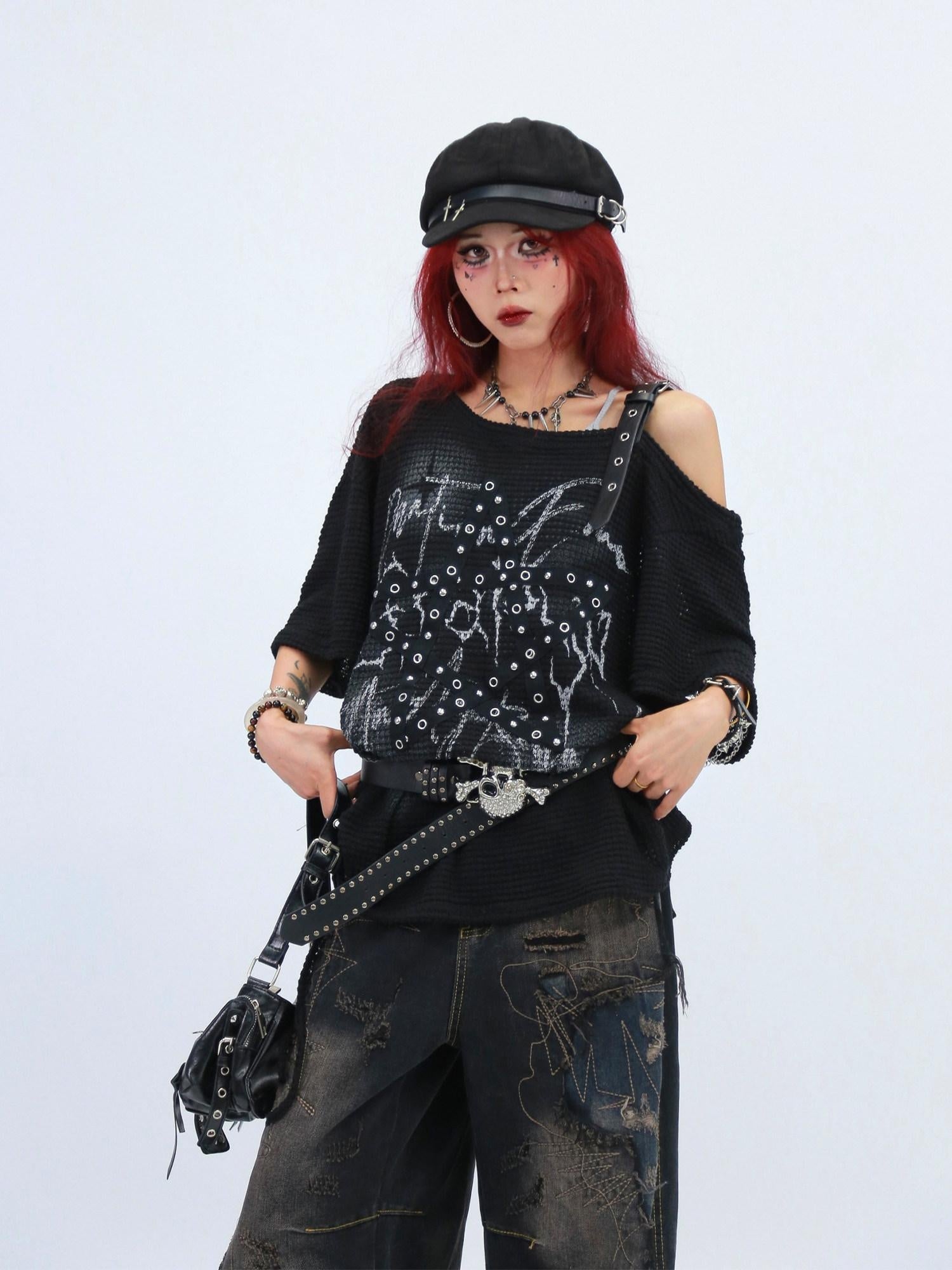 NANAICHILLI Moisture Wicking Loose Fit Street Angled Neckline Geometric Print T-Shirt