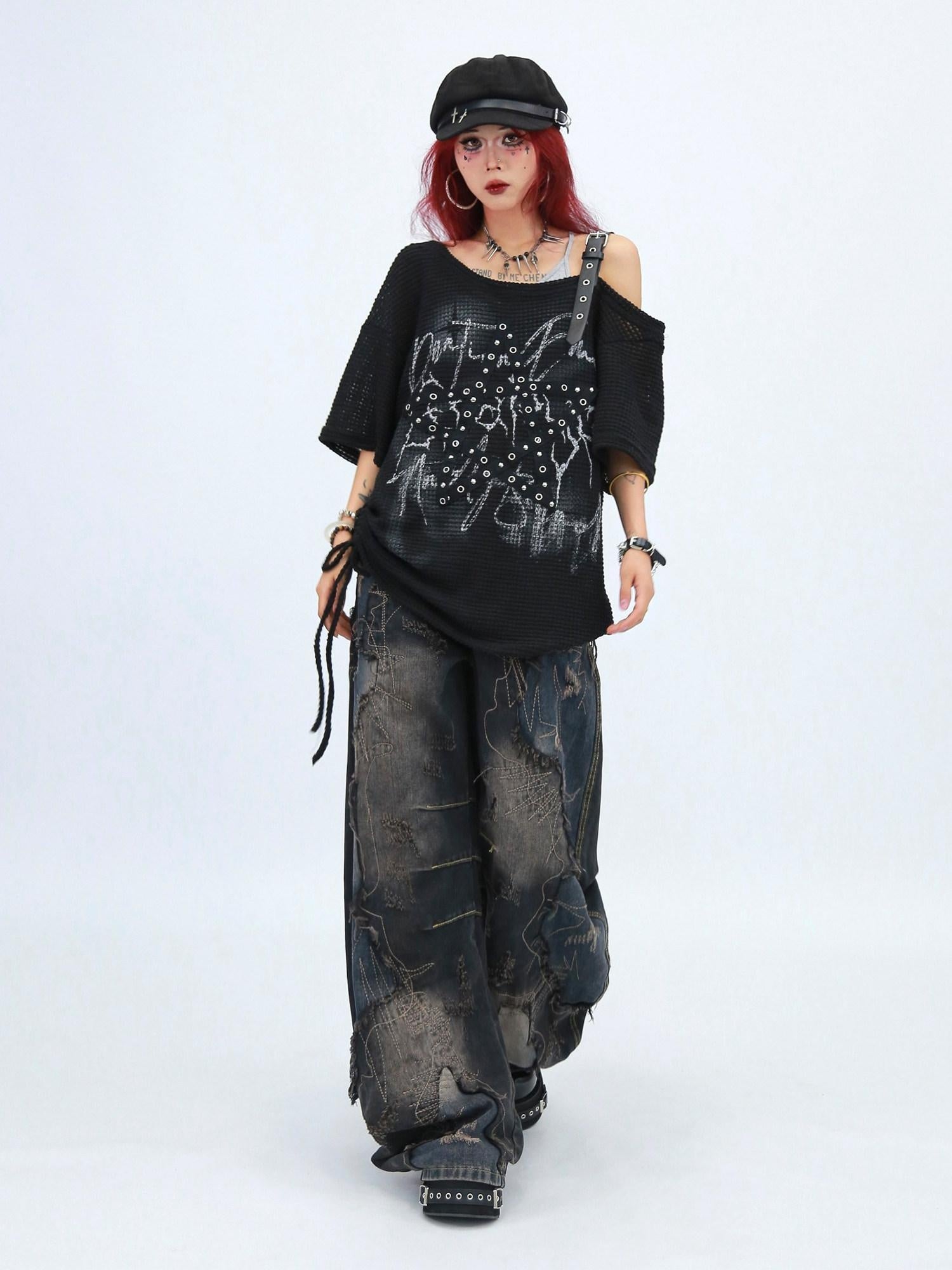 NANAICHILLI Moisture Wicking Loose Fit Street Angled Neckline Geometric Print T-Shirt