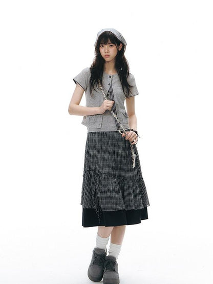 NAPSNAPS Colorblock Knit Buttoned Cropped Women&