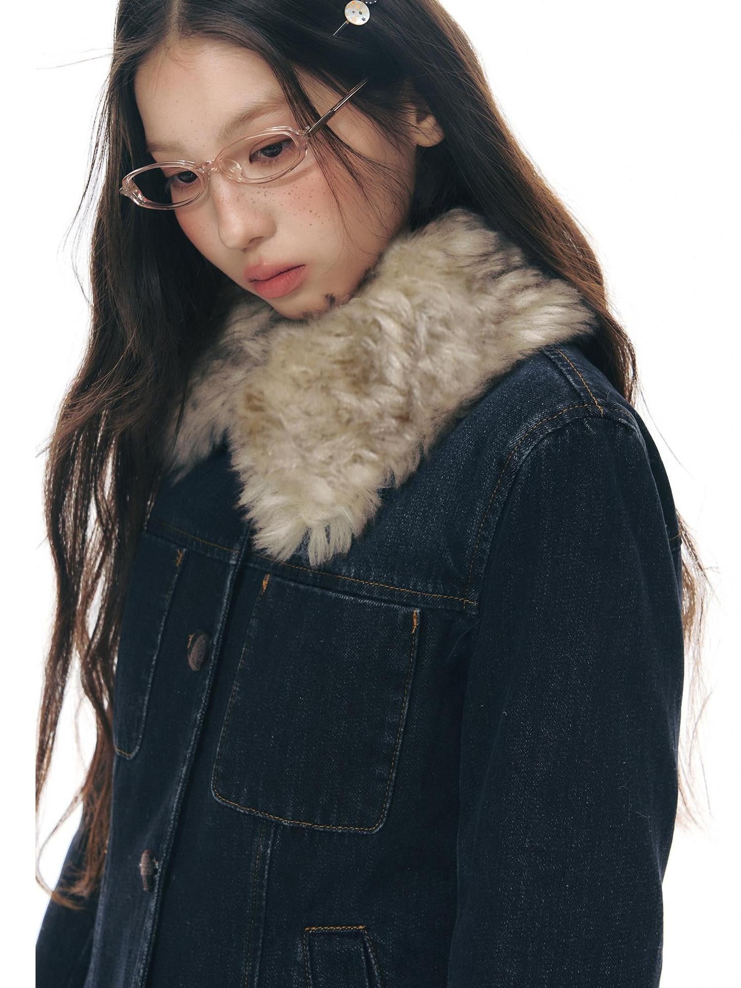 NAPSNAPS Denim Distressed Detachable Fur Collar Polo Collar Women&