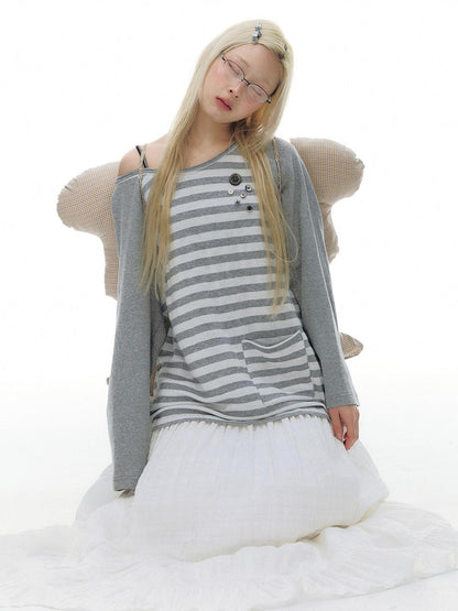 NAPSNAPS Gray Striped Button Raglan Pocket Women&