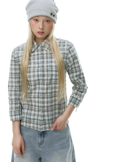 NAPSNAPS Green Plaid Fitted Cinched Waist Button Collar Women&