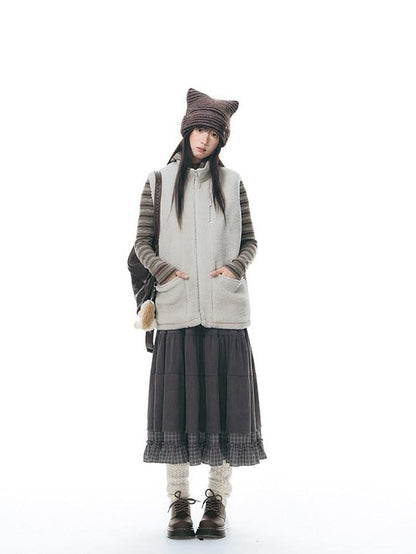 NAPSNAPS Light Gray Lambswool Patch Embroidered Stand Collar Women&