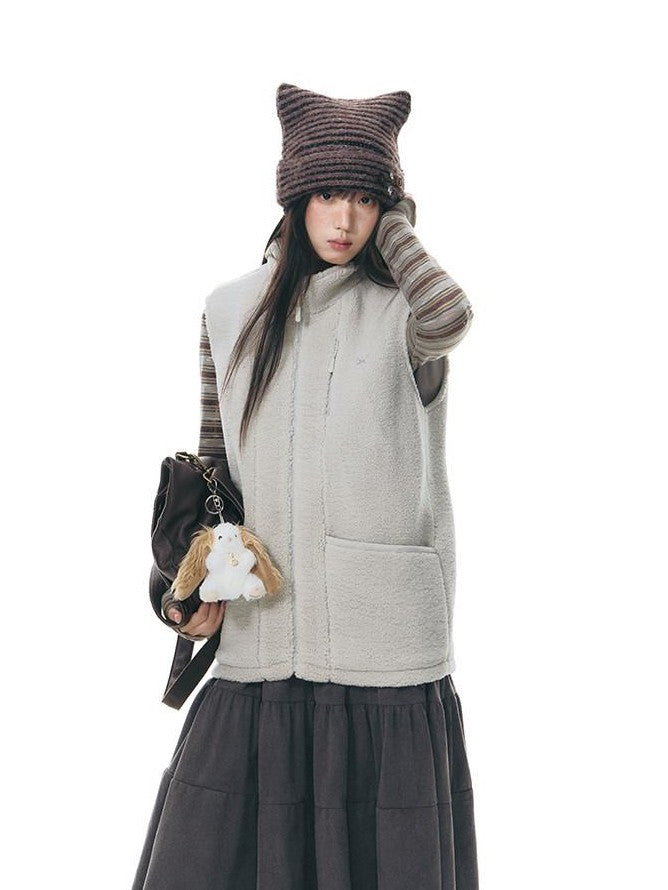 NAPSNAPS Light Gray Lambswool Patch Embroidered Stand Collar Women&