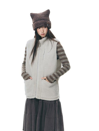 NAPSNAPS Light Gray Lambswool Patch Embroidered Stand Collar Women&