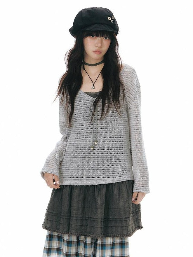 NAPSNAPS Light Gray Openwork V-neck Knit Women&