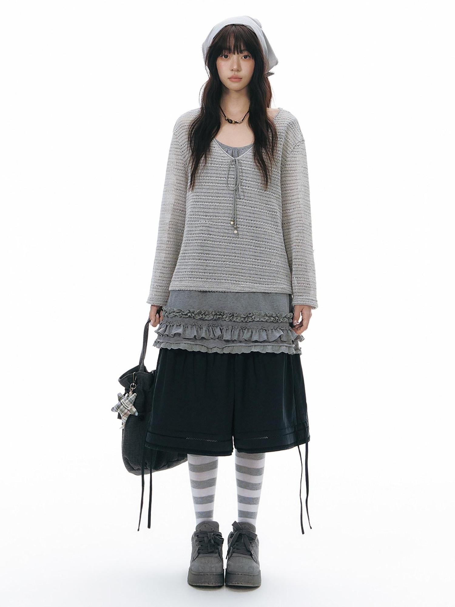NAPSNAPS Light Gray Openwork V-neck Knit Women&