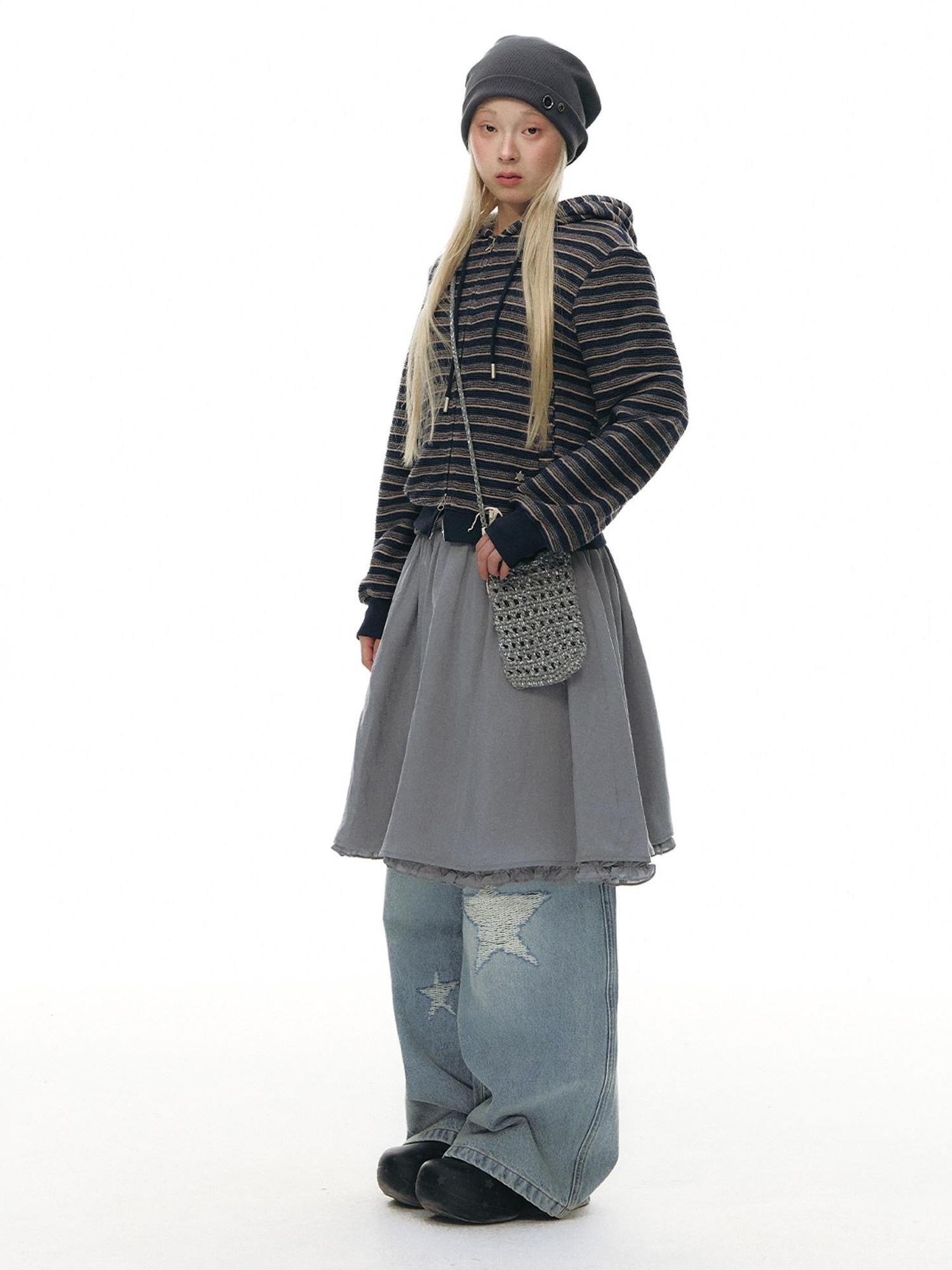 NAPSNAPS Star Jacquard Distressed Curved Cut Women&