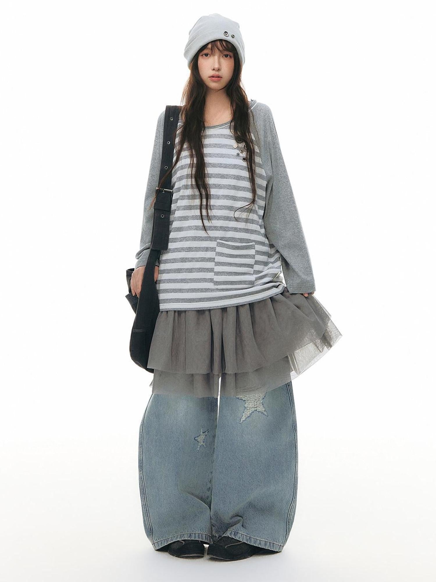 NAPSNAPS Star Jacquard Distressed Curved Cut Women&