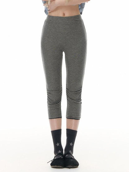 NAPSNAPS Striped Buttoned Pleated Slim Women&