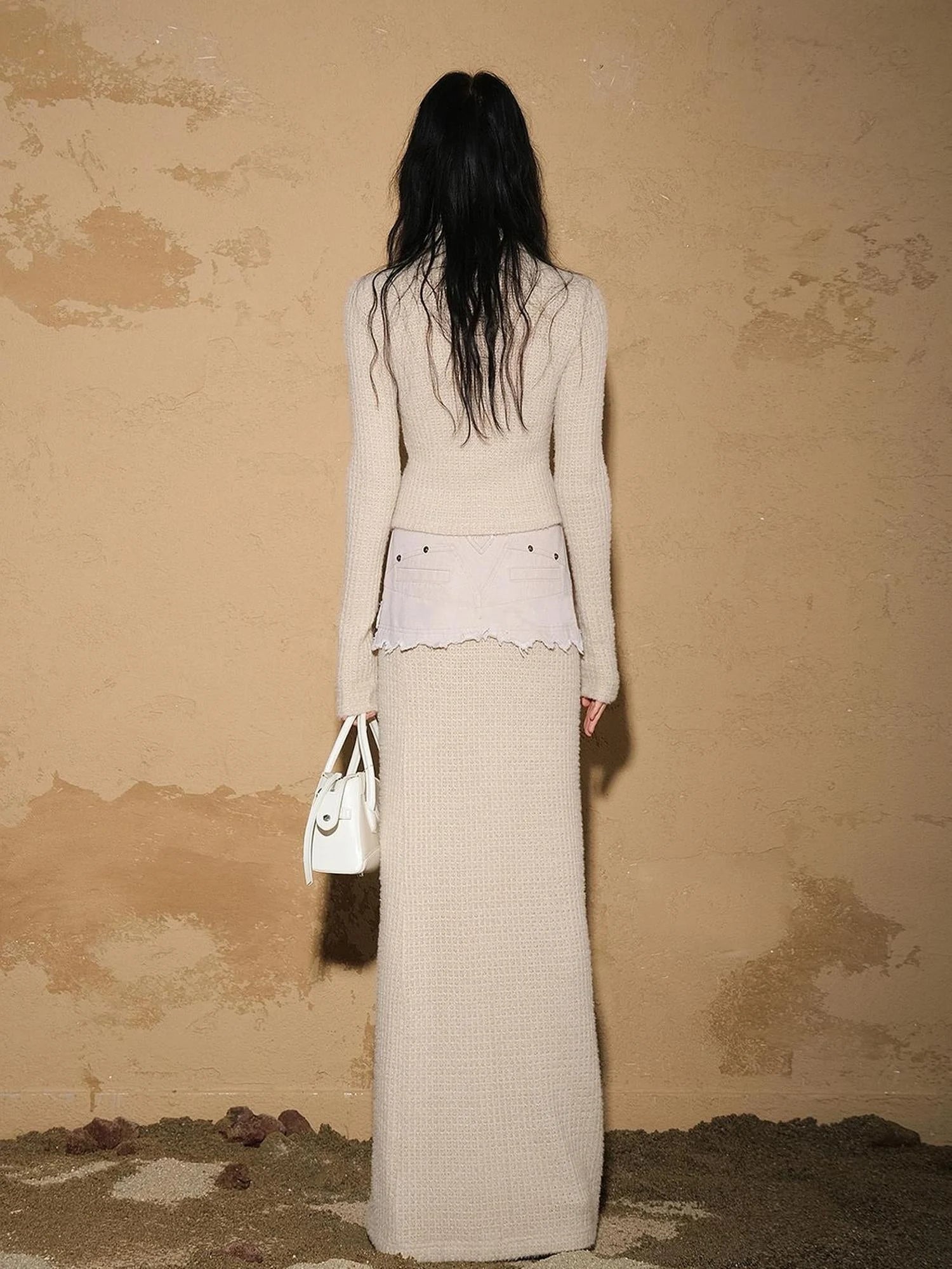 Astrological Knitwear Set
V-neck
T-shirt
Long Sleeve
Astrological
Knitwear
Set