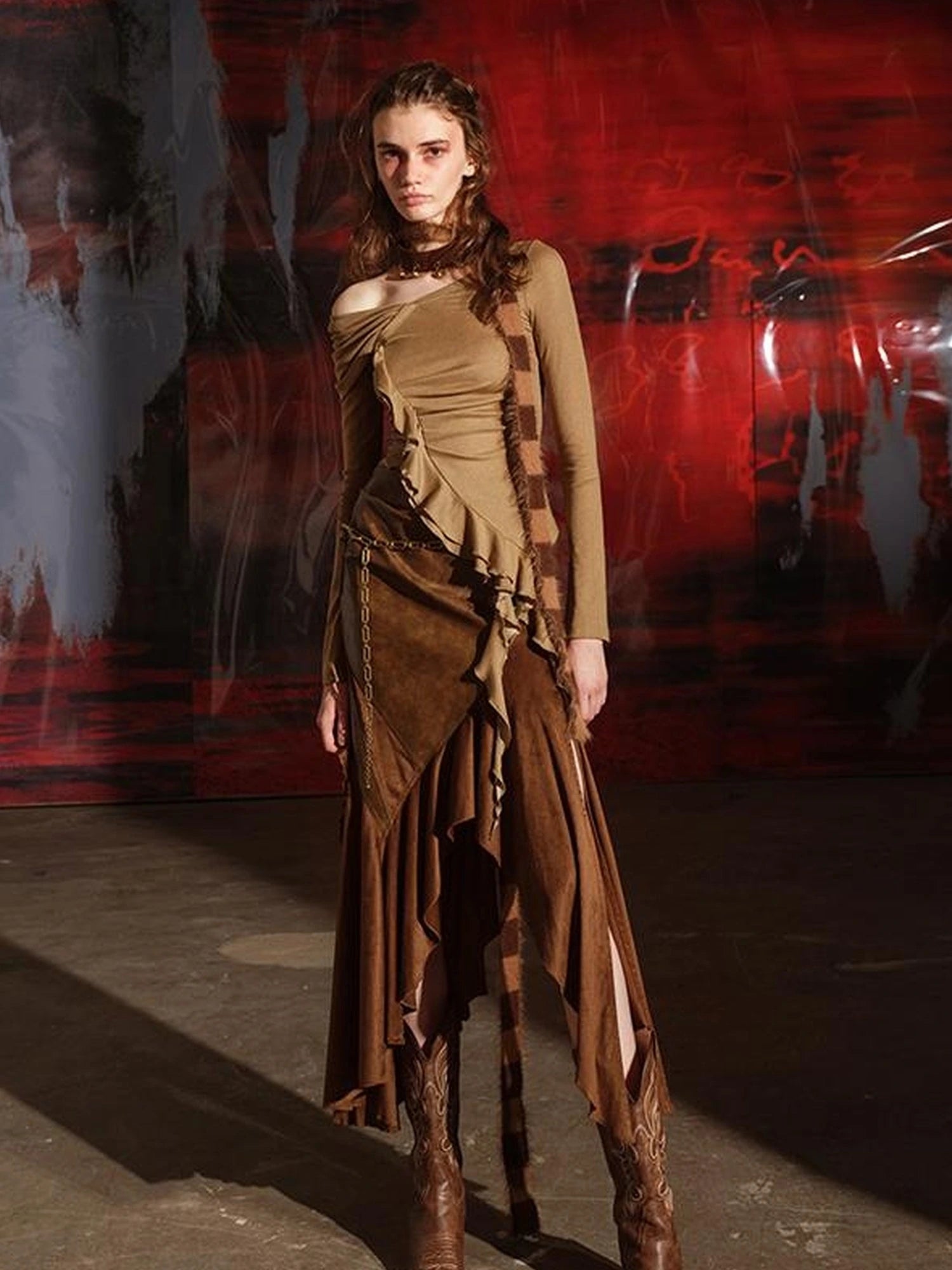 Asymmetric Ruffle Hem T-shirt With Colorful Details