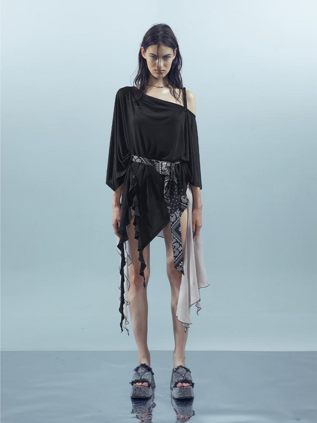 UpdateNN NORTH NODE Asymmetrical Ruffle One Shoulder Top