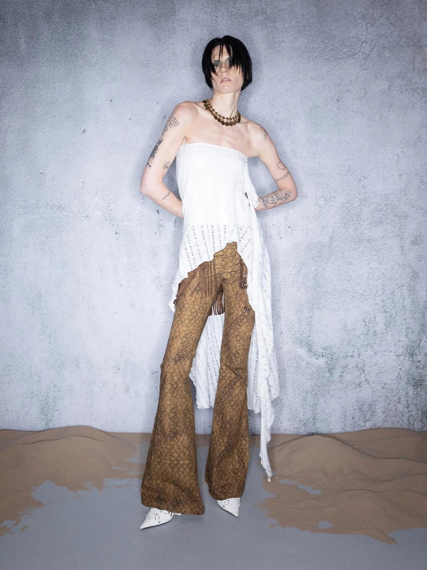 Dance Of Sand Grains Asymmetric Hem Knit Skirt