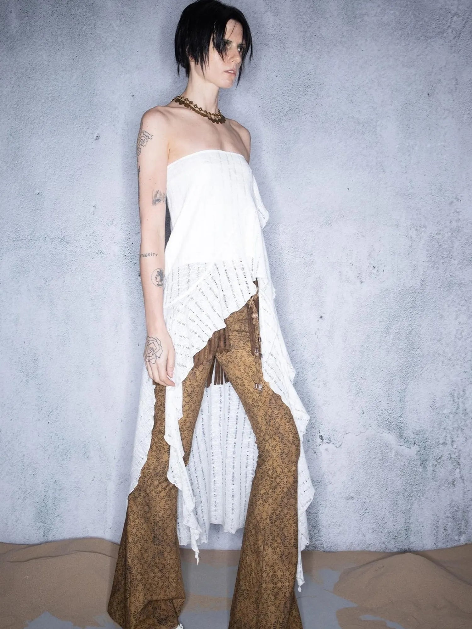 Dance Of Sand Grains Asymmetric Hem Knit Skirt