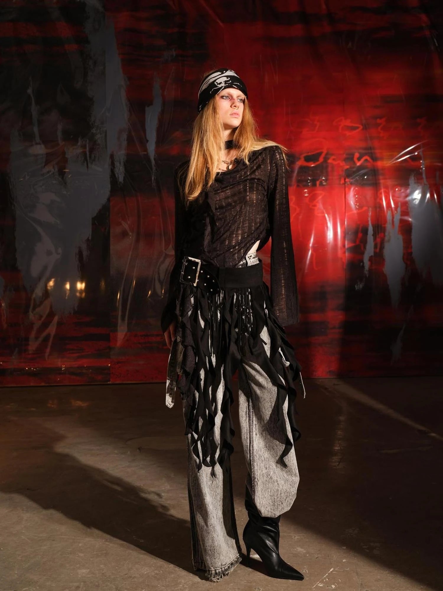 Dune Wasteland Style Irregular Ruffled Knit Top V-Neck T-Shirt Long-Sleeve