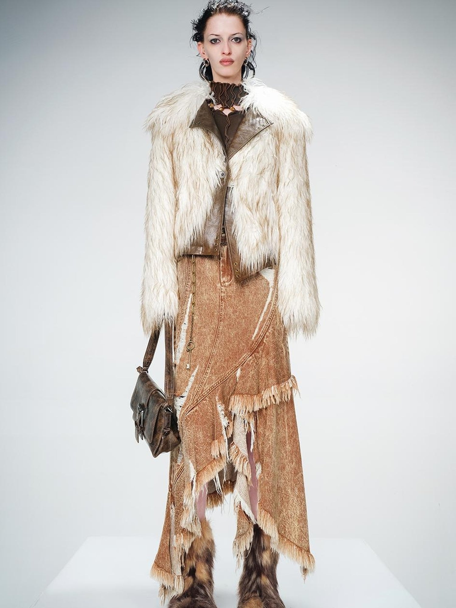UpdateNN NORTH NODE Gradient Patch Fur Short Coat