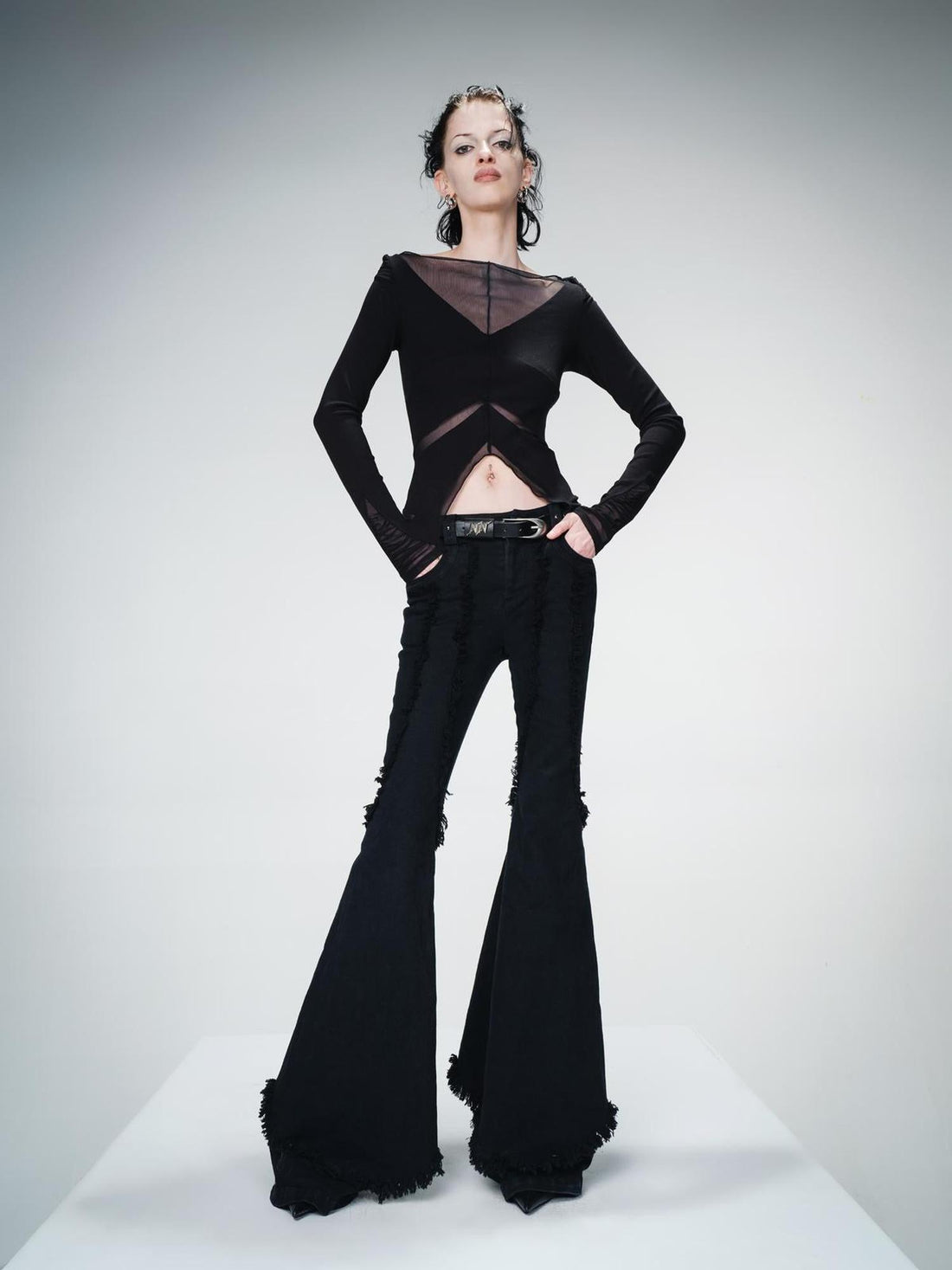 UpdateNN NORTH NODE Mesh Panel Knit Top With Color Block Design