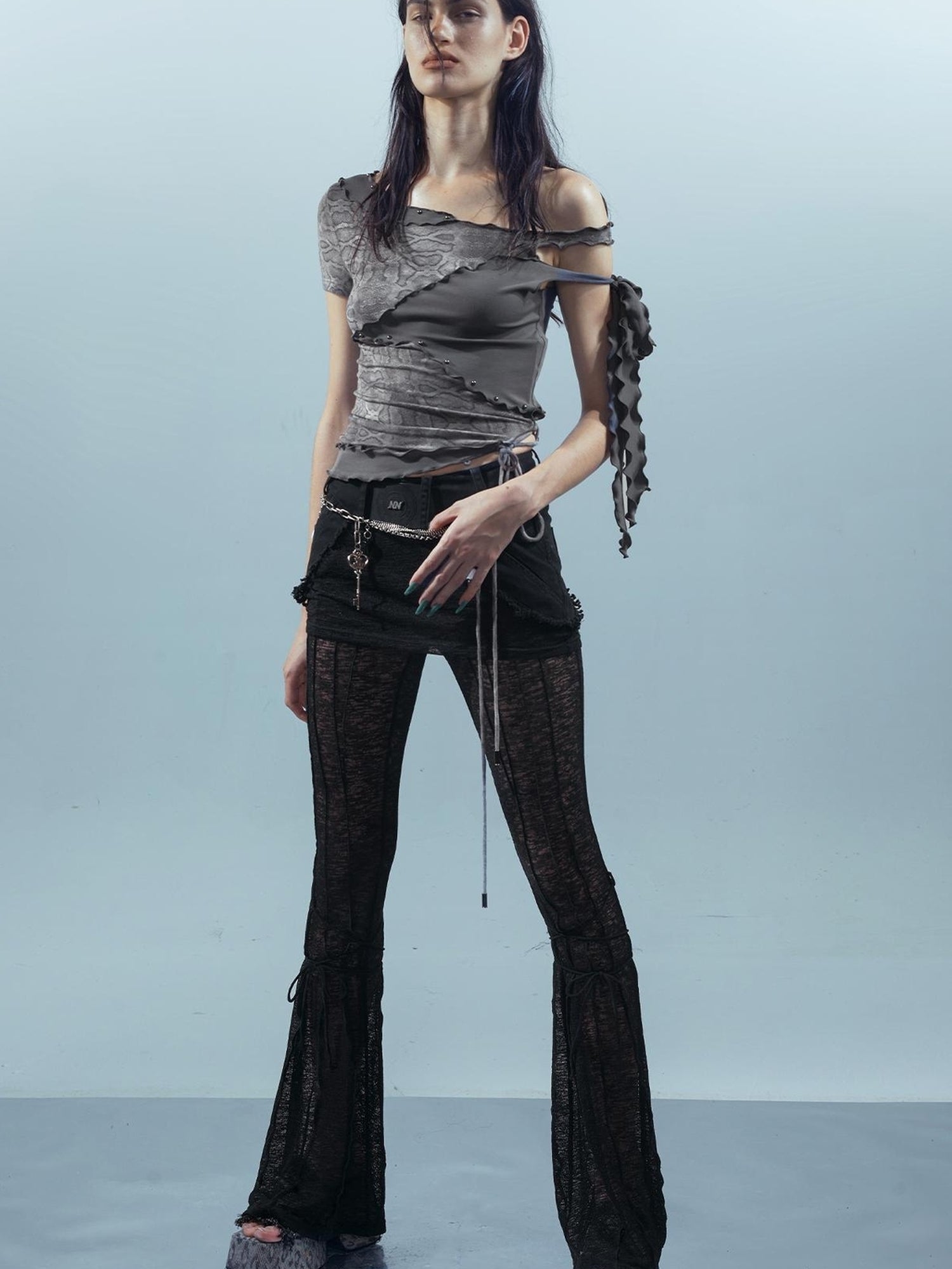 UpdateNN NORTH NODE Piscean Loom Ethereal Threads Asymmetric Knot V-Neck T-Shirt Long-Sleeve
