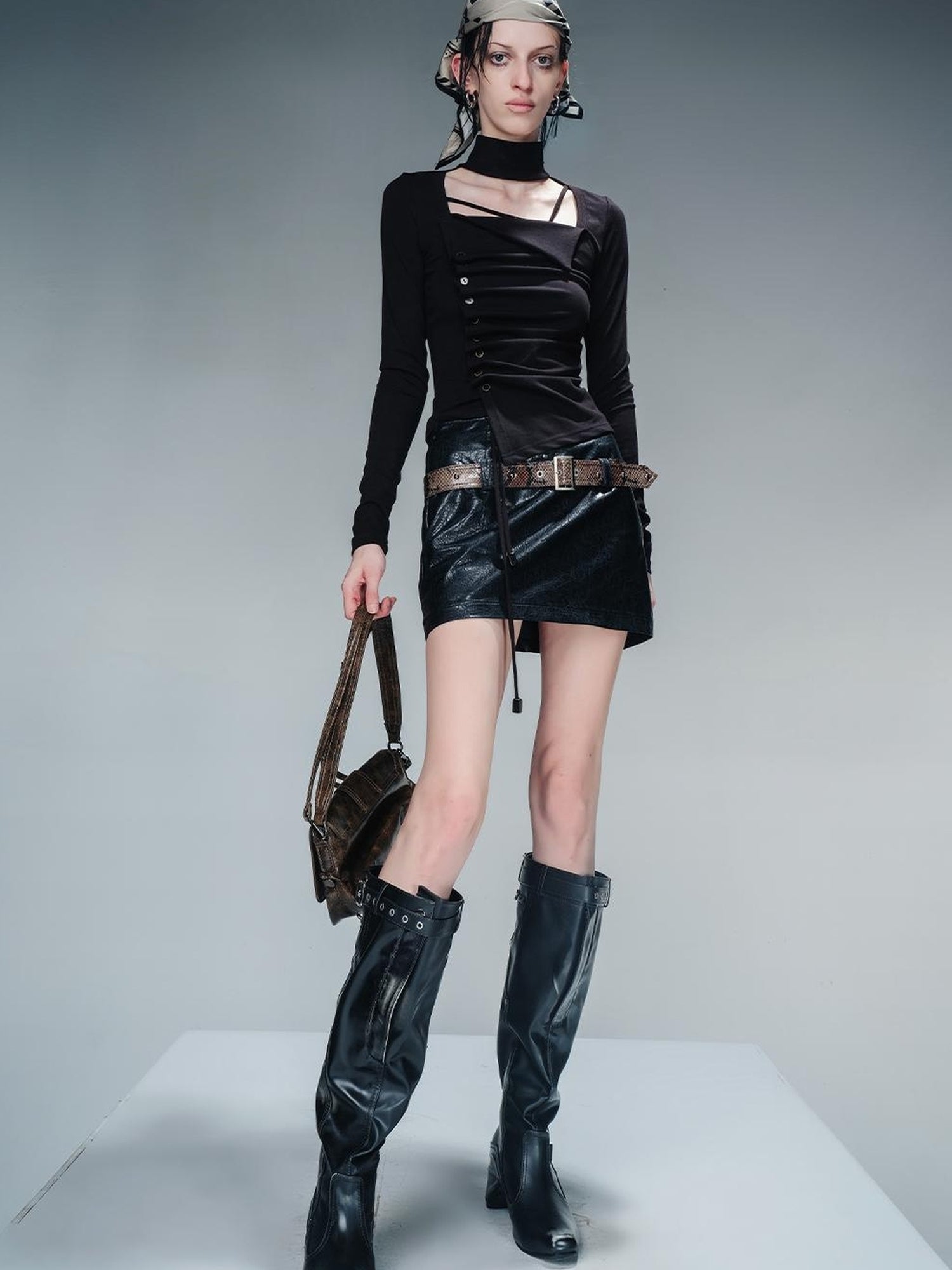 NN NORTH NODE Pleated Drawstring Long Sleeve Base Layer