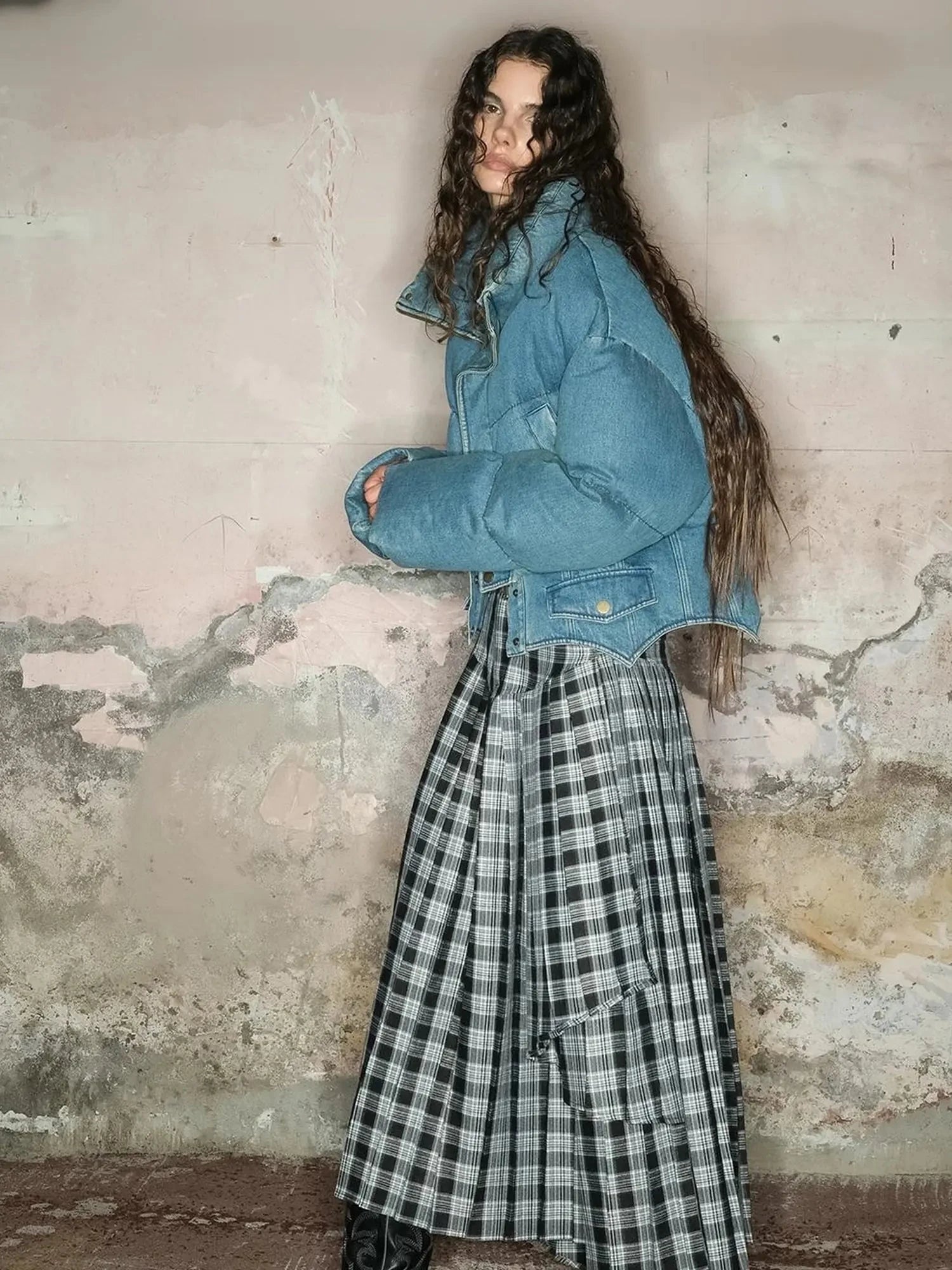 Short Puffer Jacket With 90 White Duck Down In Denim Style
