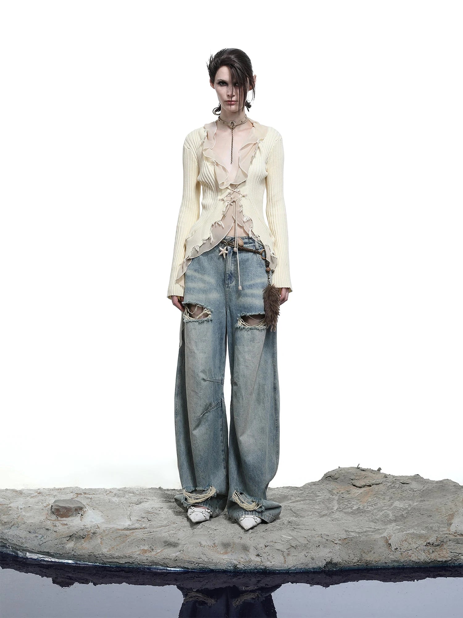 Tattered Lace Mesh Trimmed Knit Cardigan