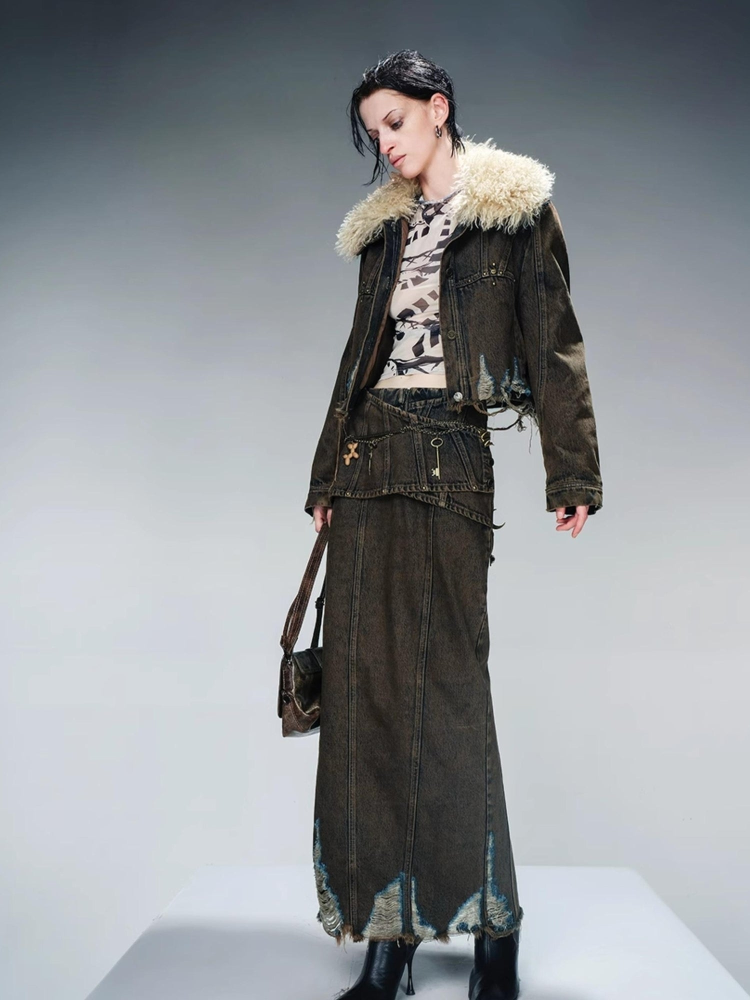 UpdateNN NORTH NODE Vintage Wash Denim Jacket With Fur Collar And Quilted Lining