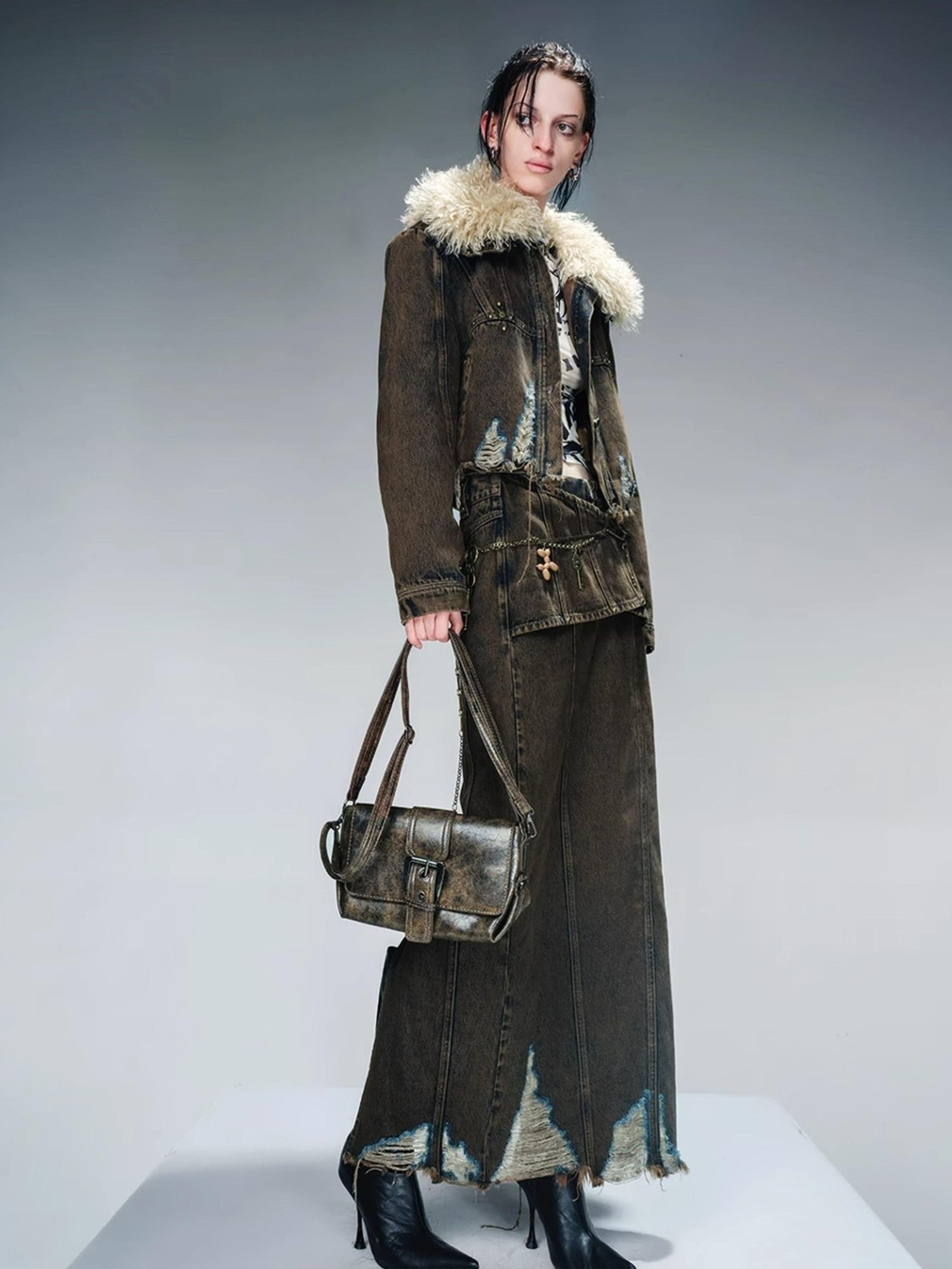 UpdateNN NORTH NODE Vintage Wash Denim Jacket With Fur Collar And Quilted Lining