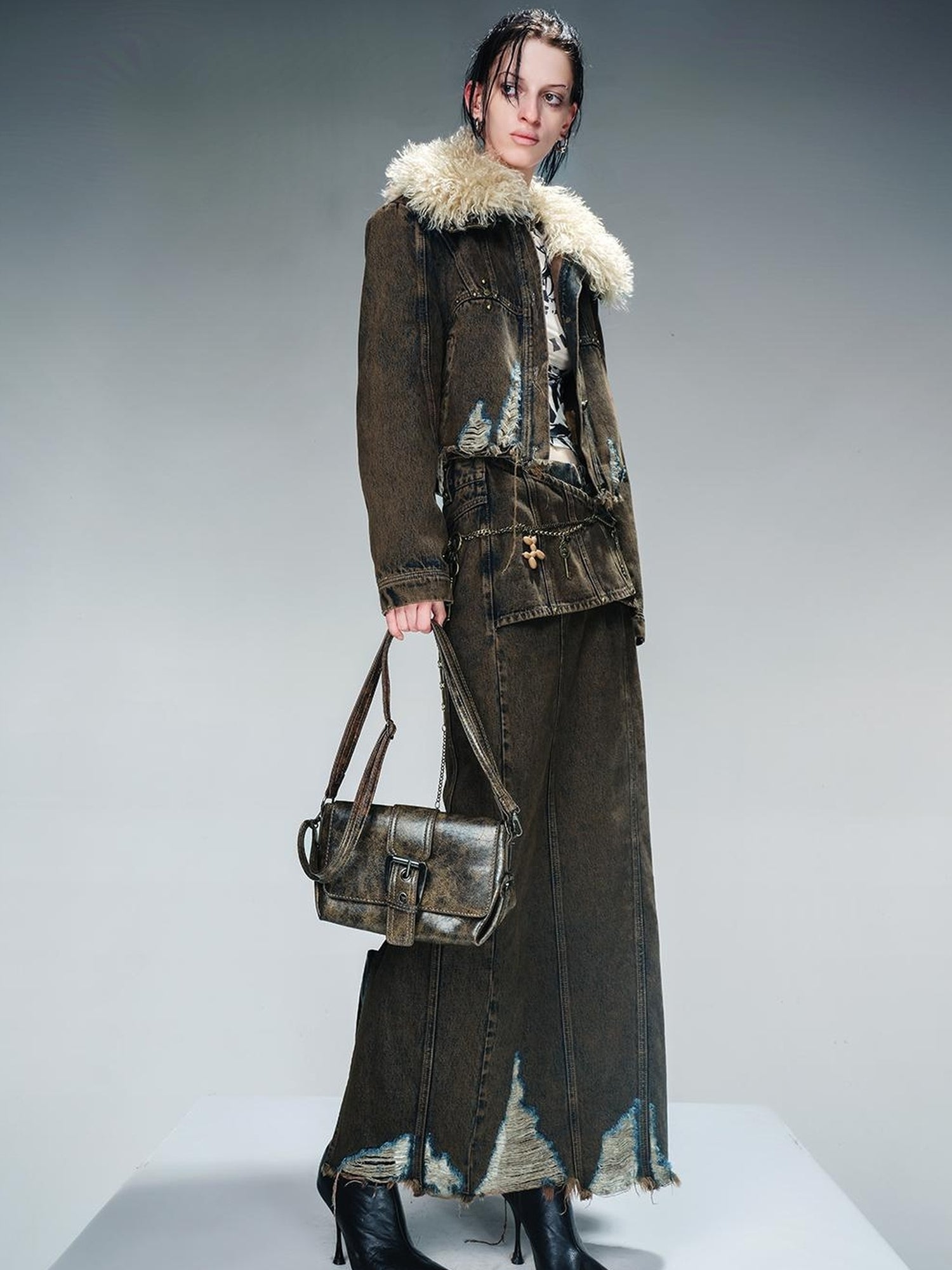 UpdateNN NORTH NODE Vintage Wash Denim Jacket With Fur Collar And Quilted Lining