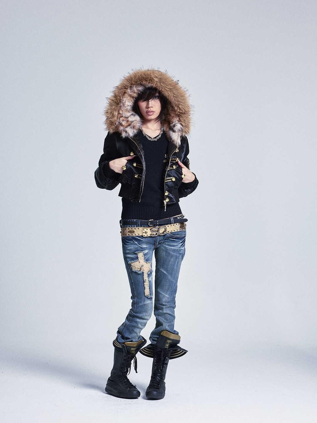 NONAME SPACE Black Fur Collar Hooded Regal Cropped Slim Women&