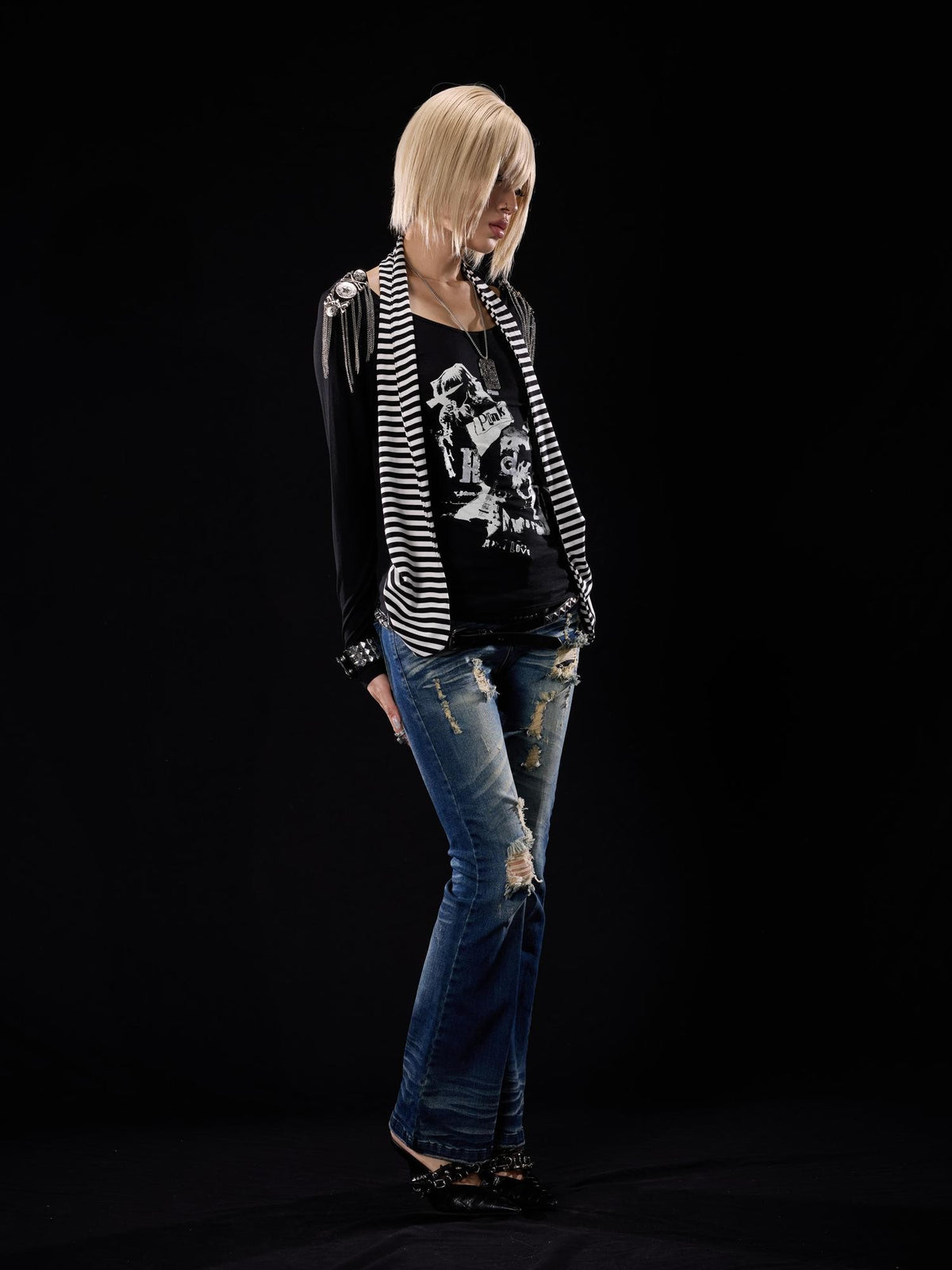 NONAME SPACE Distressed Cross Studded Mid Rise Stretch Women&