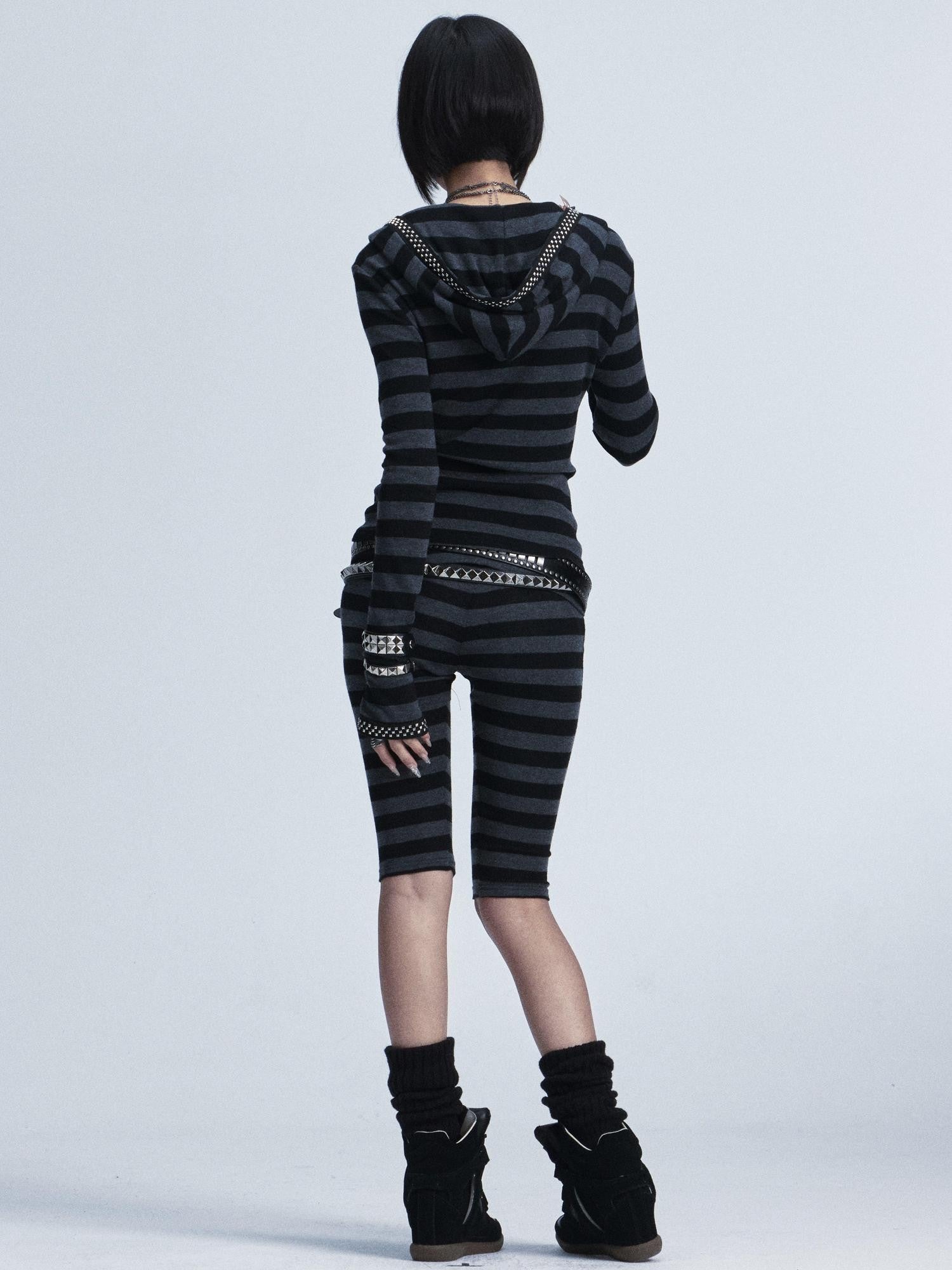 NONAME SPACE Rivet Print Hooded Thumbhole Women&