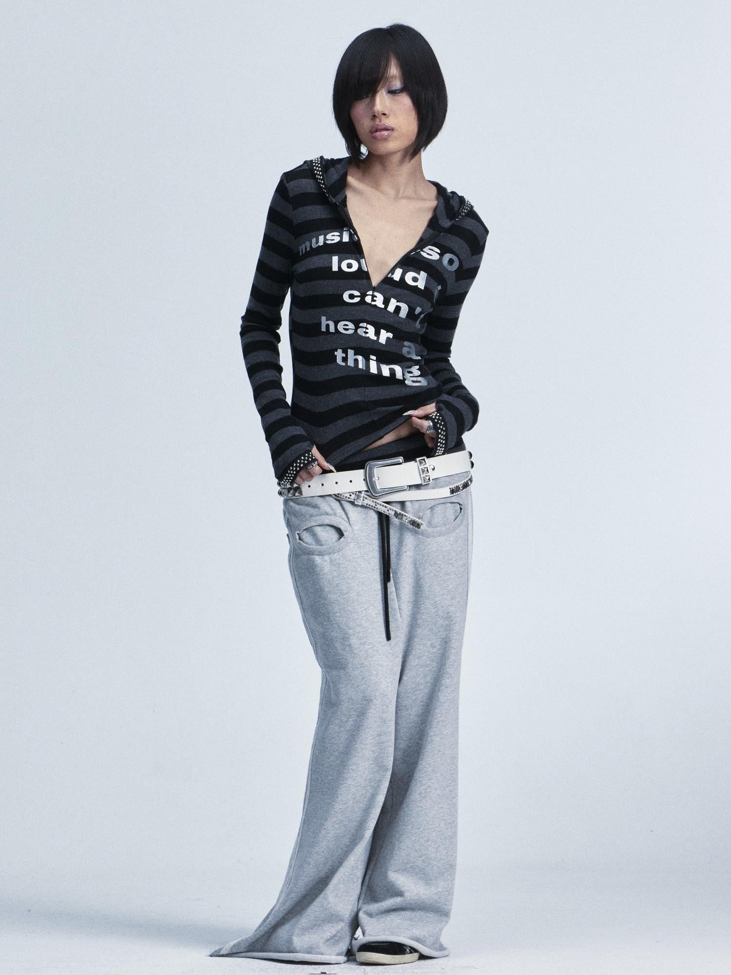 NONAME SPACE Rivet Print Hooded Thumbhole Women&