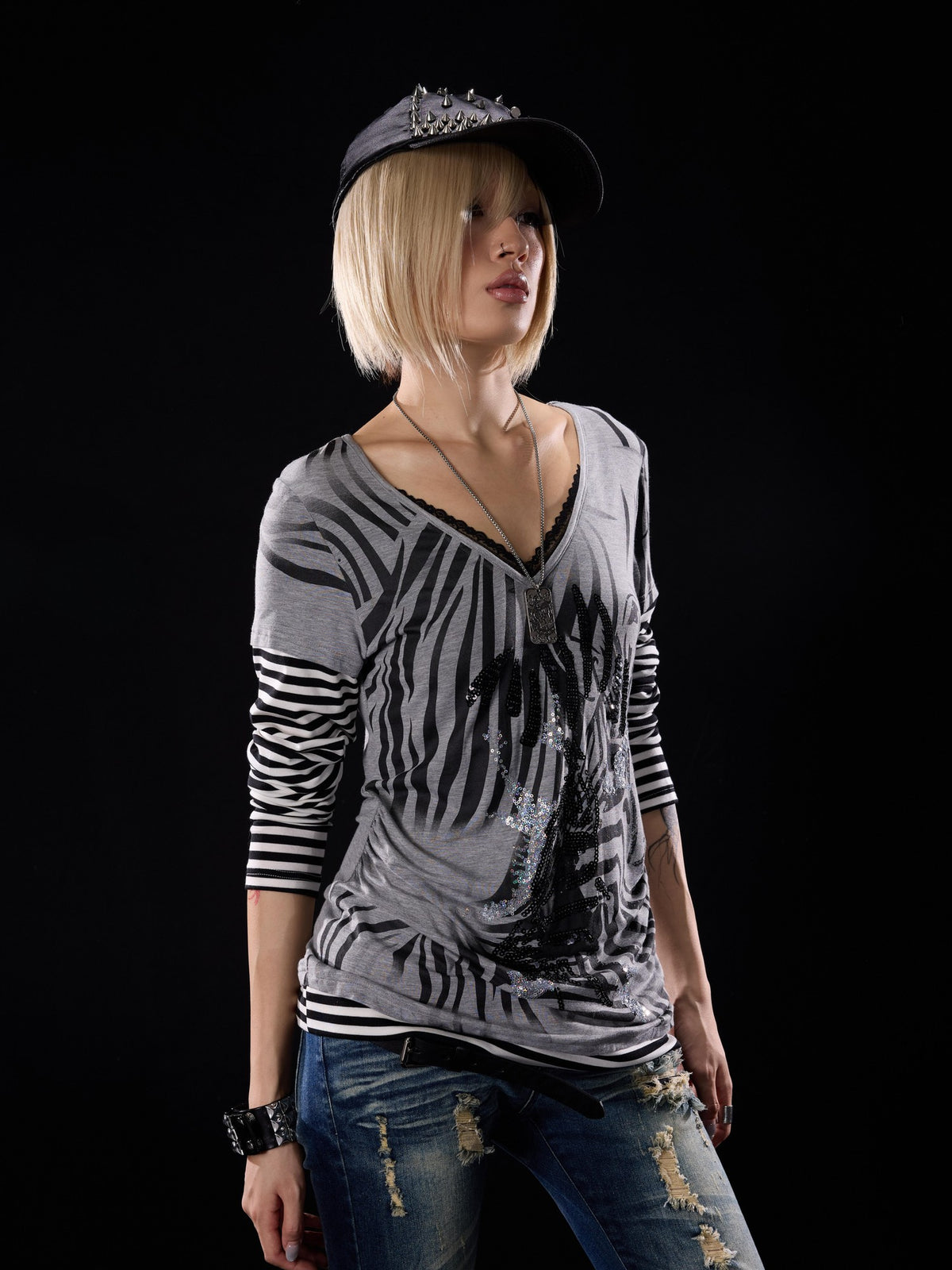 NONAME SPACE Stretch Faux Layered Print Embroidered V-neck Lace Pleated Women&