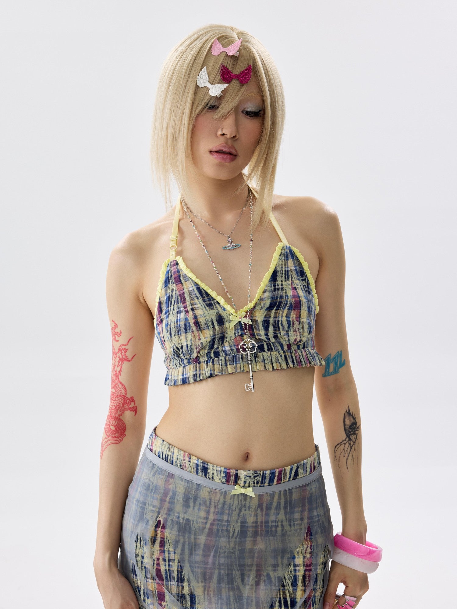 NONAME SPACE Two Tone Checkered Pleated Ruffle Adjustable Halter Women&