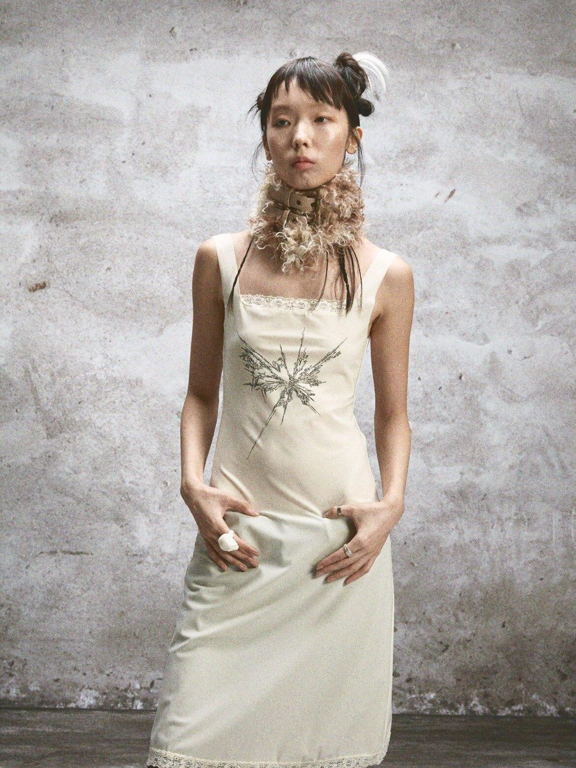 NONAME SPACE Two Tone Sheer Printed Lace Strappy Open Back Women&