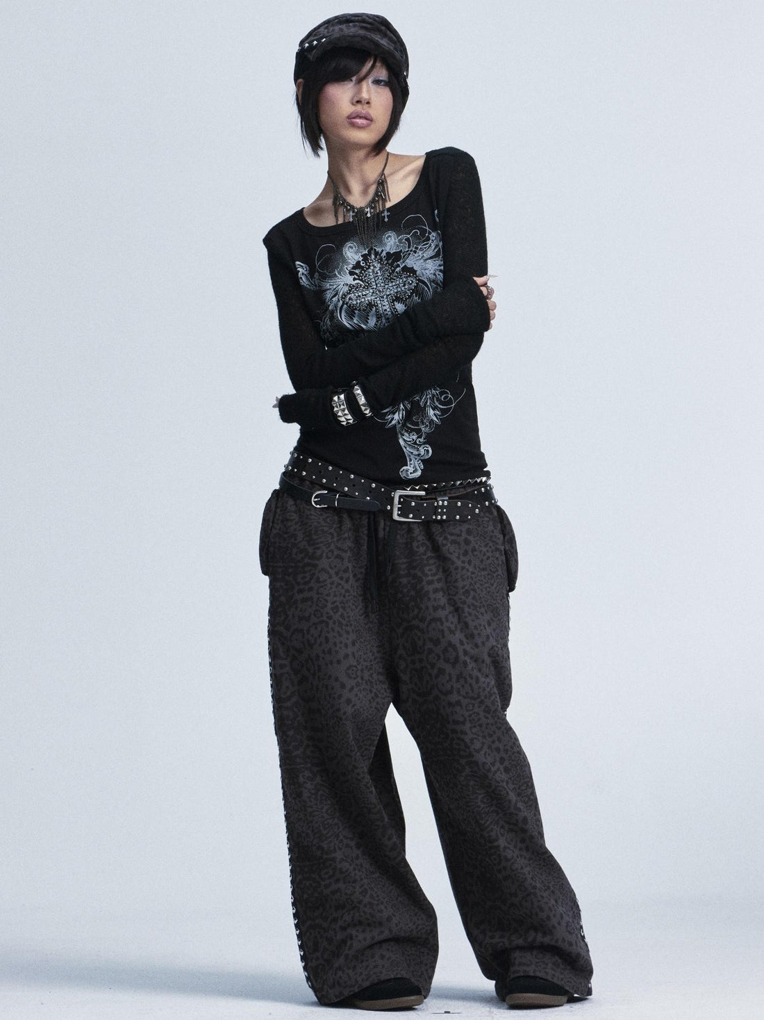 NONAME SPACE Two Tone Spliced Studded Cross Print Women&