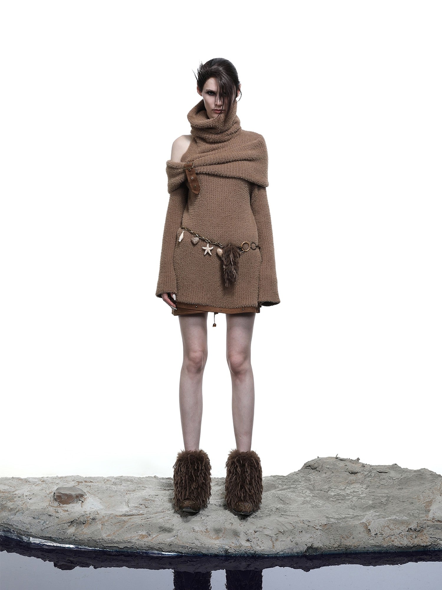 NORTH NODE Armor Inspired Stacked Thick High Neck Women&
