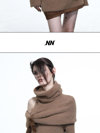 NORTH NODE Armor Inspired Stacked Thick High Neck Women&