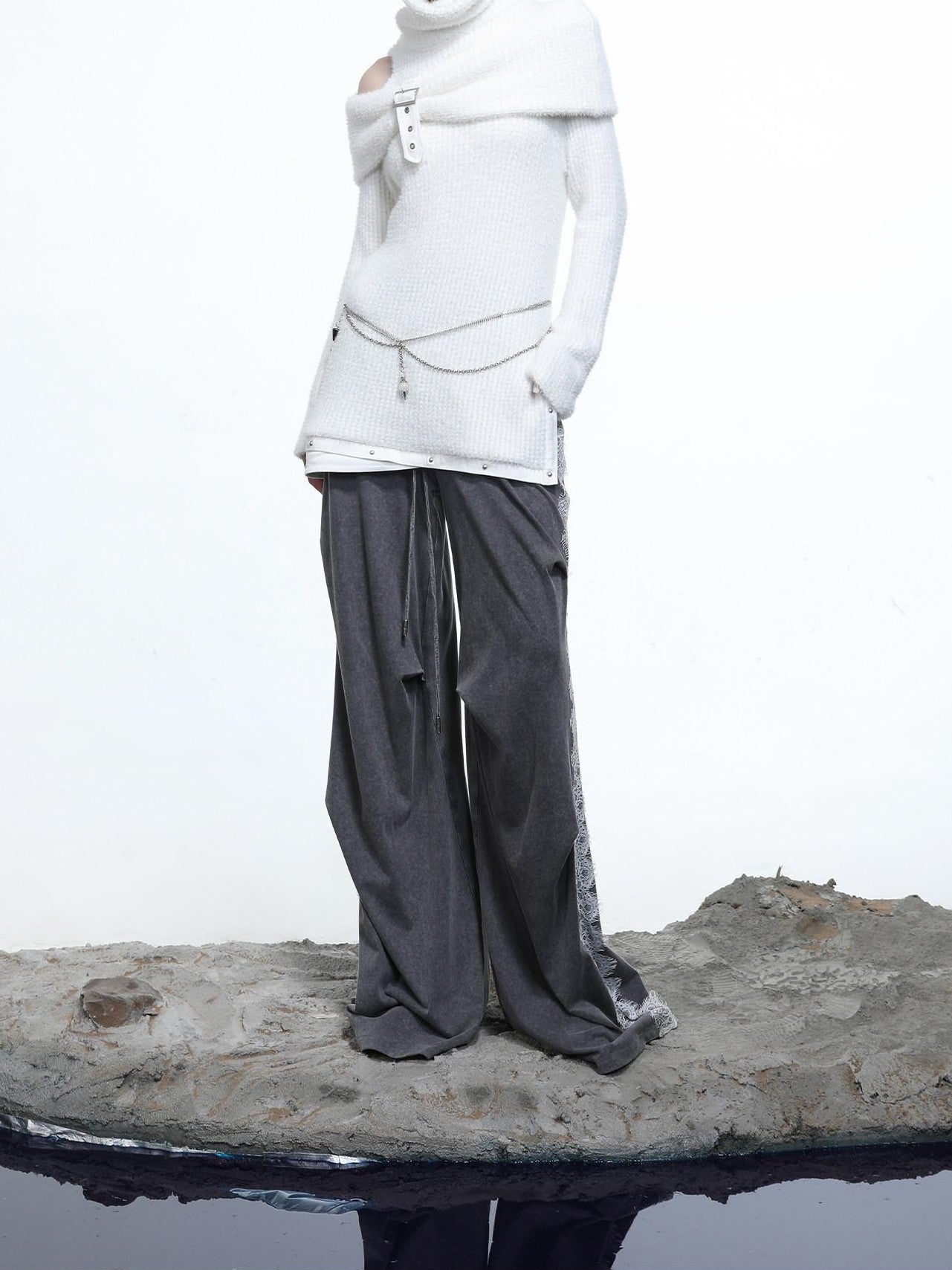 NORTH NODE Armor Inspired Stacked Thick High Neck Women&