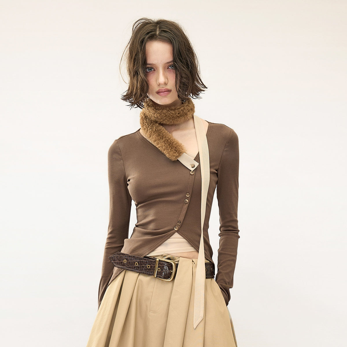 NORTH_NODE_Asymmetric_Button_Slant_Neck_High_Stretch_Cotton_Women&