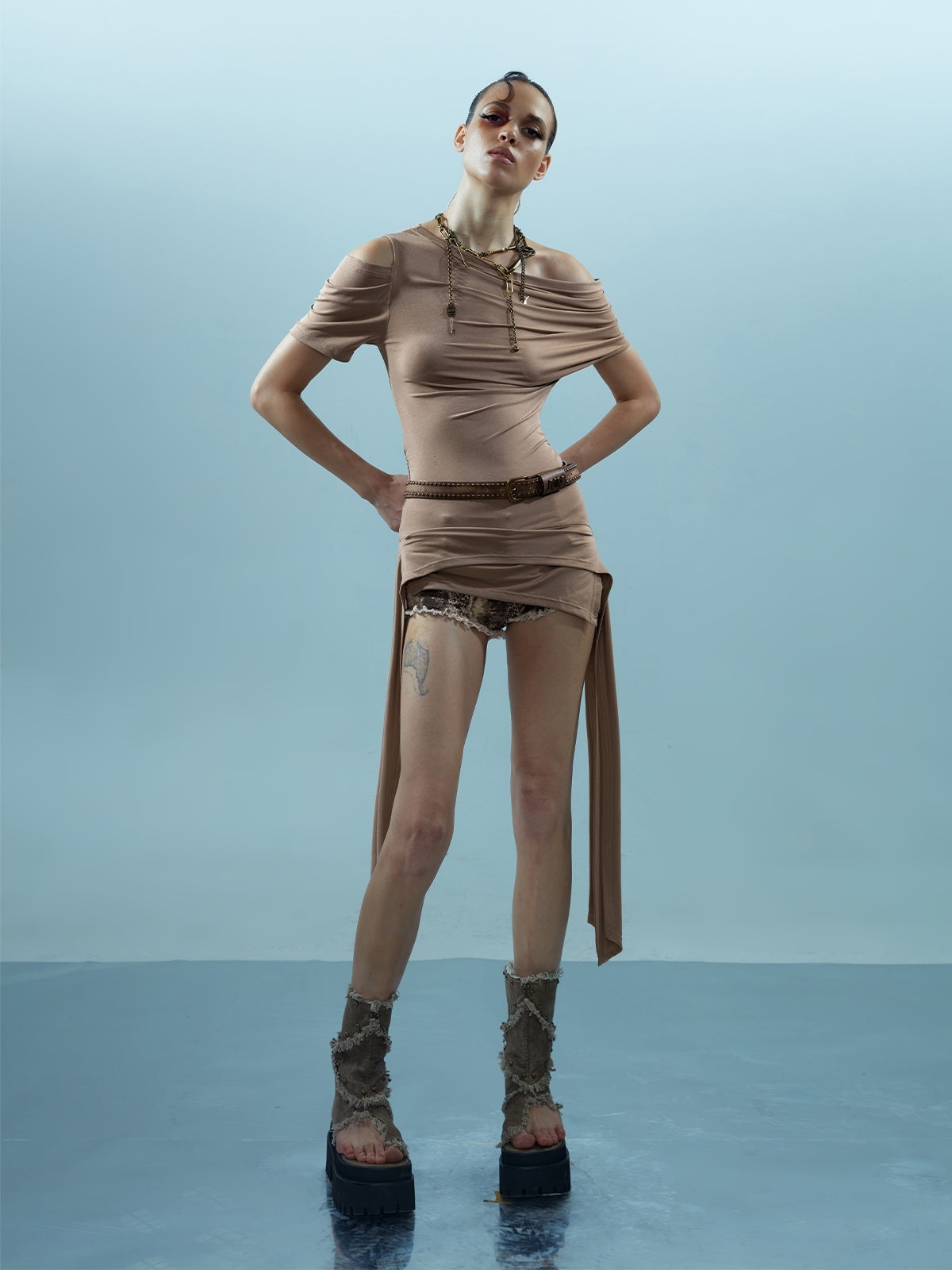 NORTH_NODE_Asymmetric_Ribbon_One_Shoulder_Cross_Print_Women&