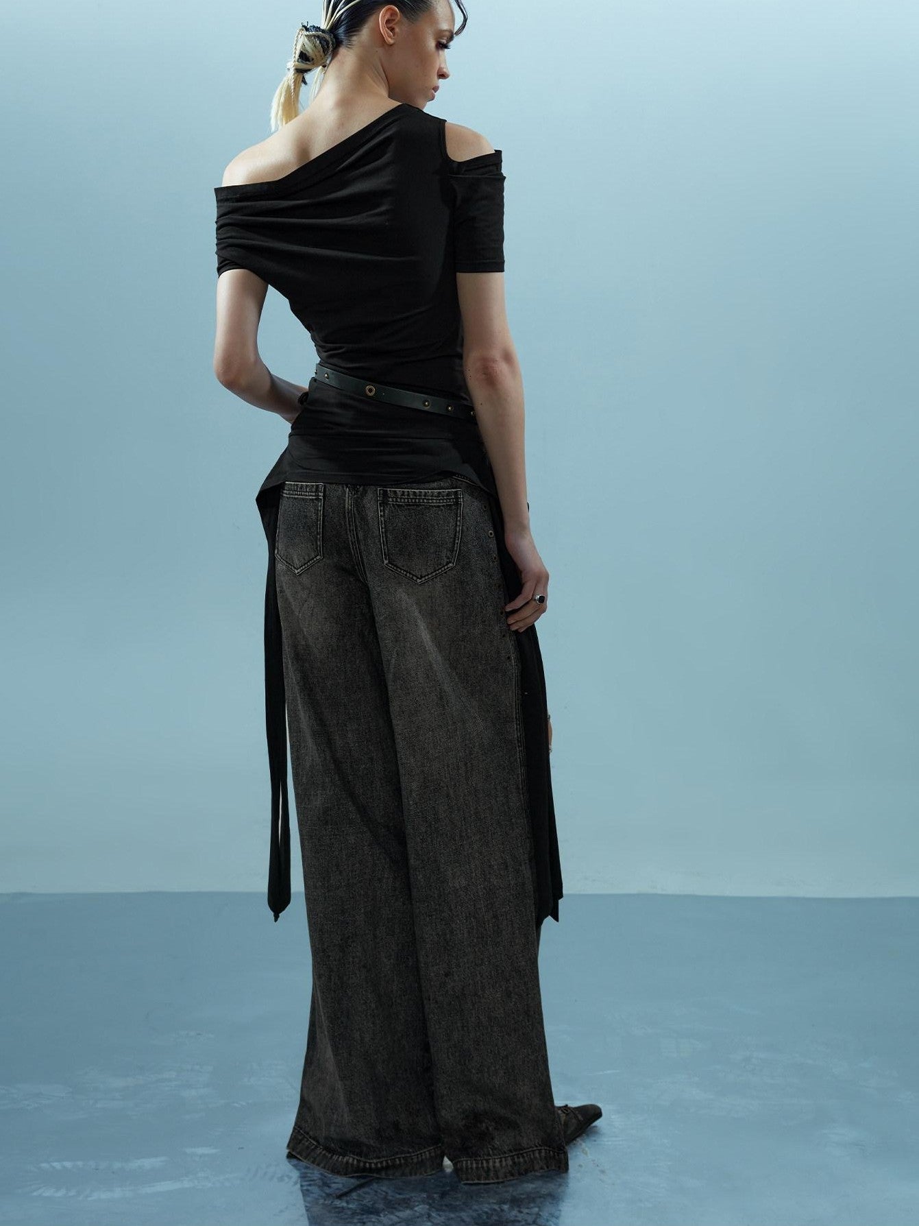 NORTH NODE Asymmetric Ribbon One Shoulder Cross Print Women&