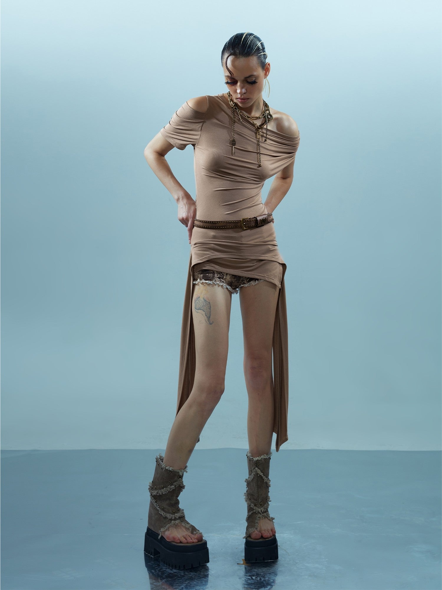 NORTH NODE Asymmetric Ribbon One Shoulder Cross Print Women&
