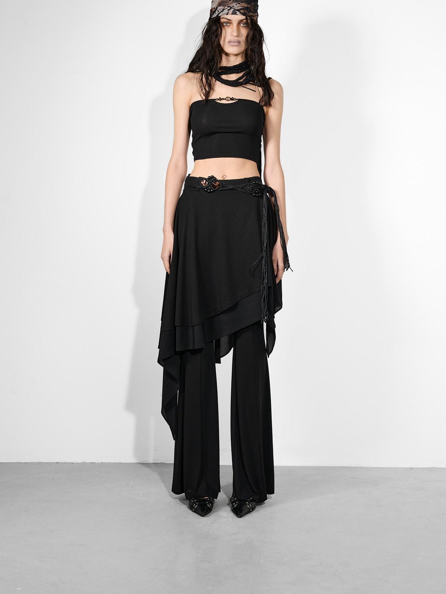 NORTH NODE Beaded Solid Backless Cropped Fitted Women&