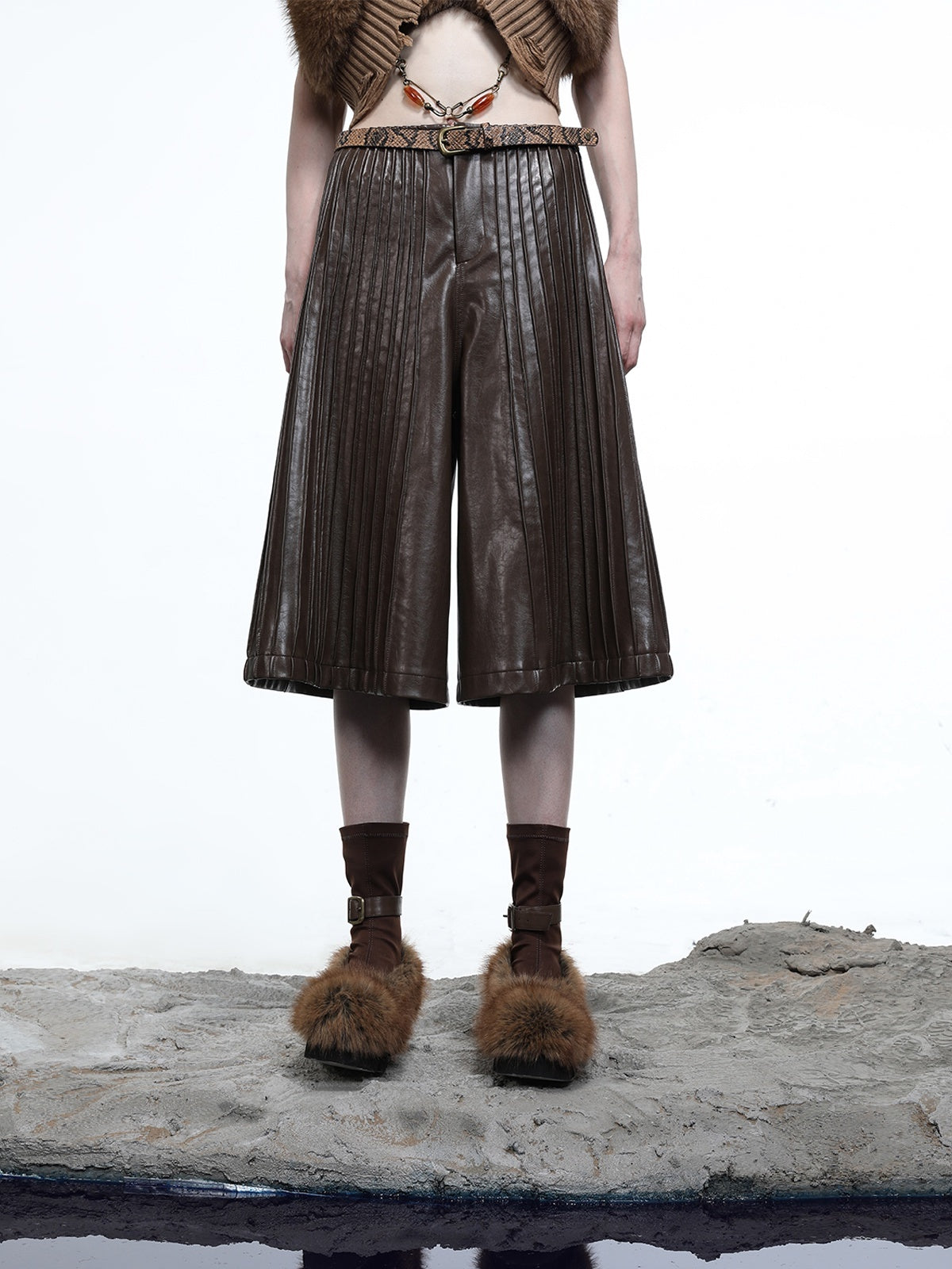 NORTH_NODE_Black_Accordion_Pleated_Wide_Leg_Flared_Natural_Waist_Women&