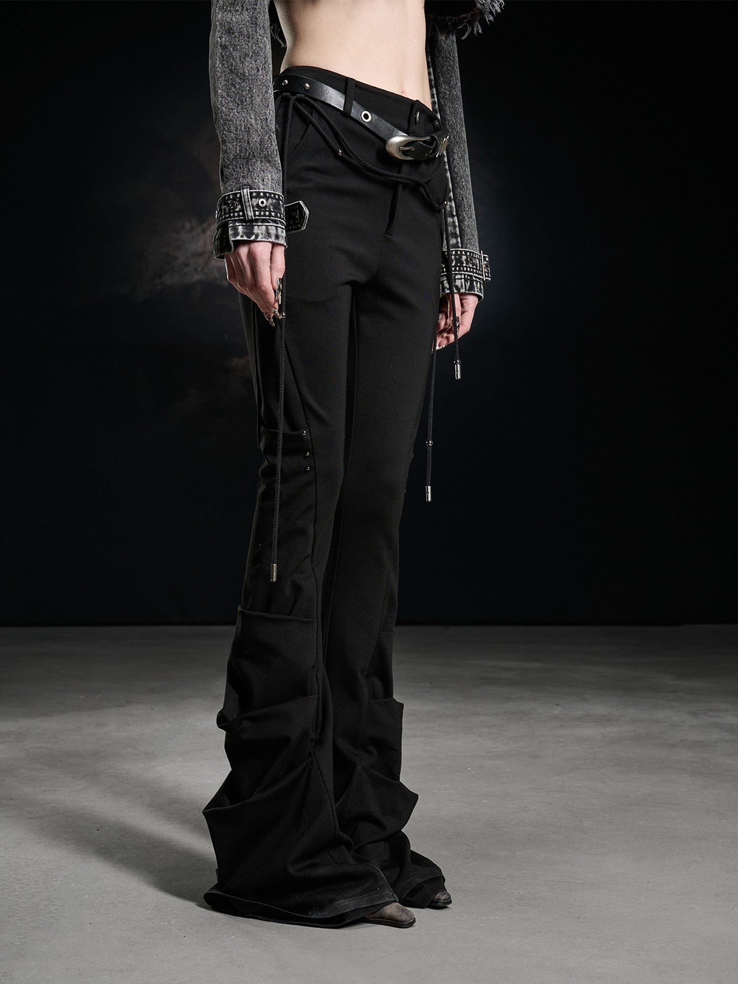 NORTH NODE Black Beaded Pleated Slim Fit Women&
